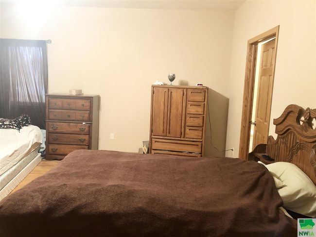 409 E Rose St, House other with 4 bedrooms, 2 bathrooms and null parking in Elk Point SD | Image 6