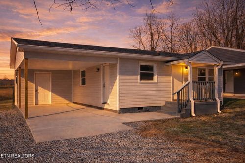 2913 Sunset Ave, Knoxville, TN, 37914-5554 | Card Image