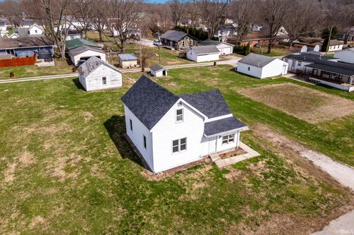 514 W 11th St, Jonesboro, IN, 46938-1331 | Card Image