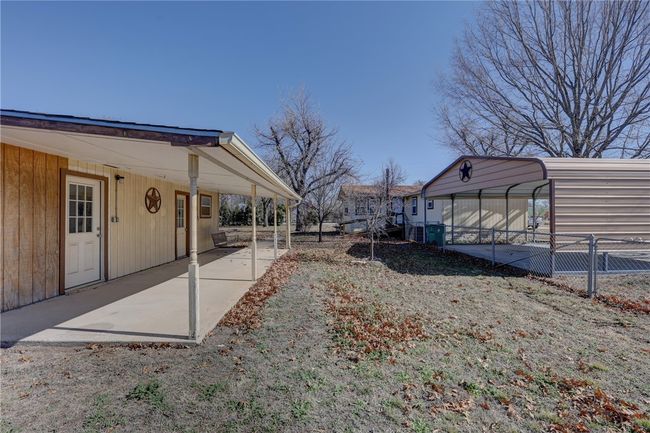117 E Denmark St, House other with 3 bedrooms, 2 bathrooms and 2 parking in Walnut Springs TX | Image 35