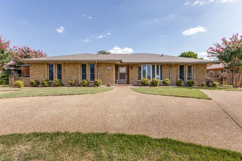 2512 Evergreen Dr, Plano, TX, 75075-7410 | Card Image