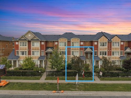 16-3975 Eglinton Ave W, Mississauga, ON, L5M0E7 | Card Image