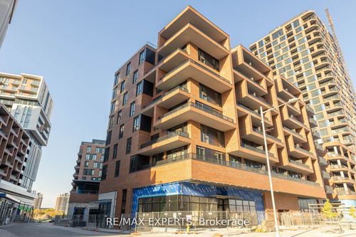 608c-38 Promenade Simcoe, Markham, ON, L6G0H7 | Card Image