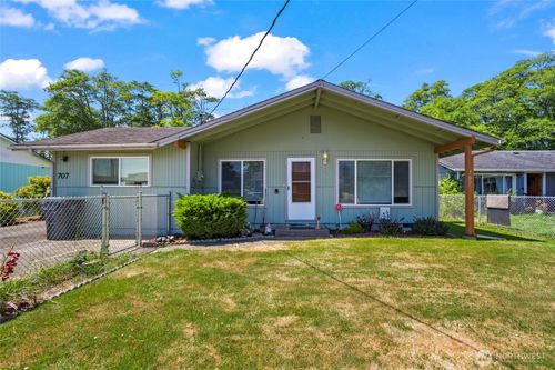 707 Water St, Aberdeen, WA, 98520-8039 | Card Image