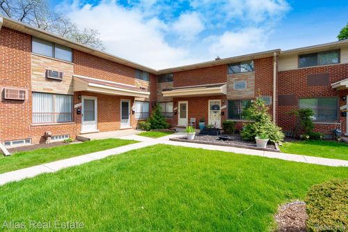 97-29249 Tessmer Ct, Madison Heights, MI, 48071-2619 | Card Image
