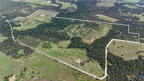 9590 Maynard Hallmark Rd, Flatonia, TX, 78941 | Card Image