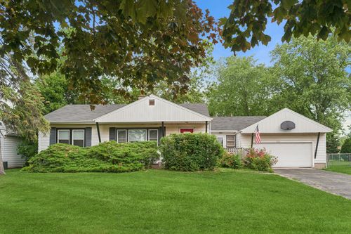 8136 W Davis St, Niles, IL, 60714-1508 | Card Image
