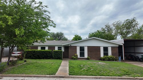 1807 Proctor Dr, Goldthwaite, TX, 76844-2414 | Card Image