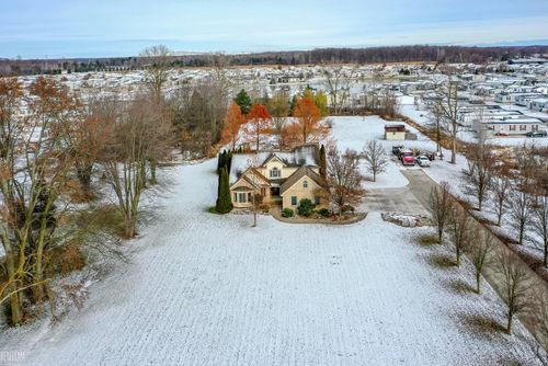 37433 26 Mile Rd, Lenox, MI, 48048-3117 | Card Image