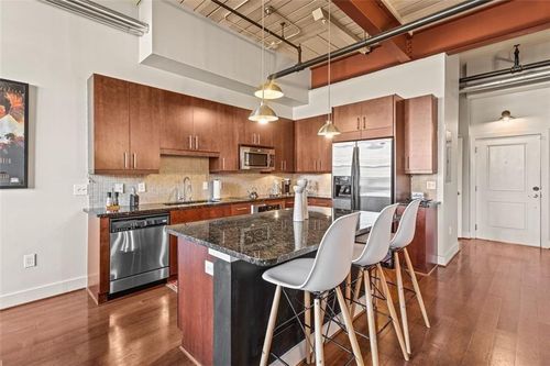 111-1261 Caroline St Ne, Atlanta, GA, 30307-2777 | Card Image