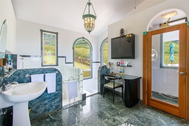 84-940 Moaelehua St, House other with 6 bedrooms, 6 bathrooms and 5 parking in Waianae HI | Image 16