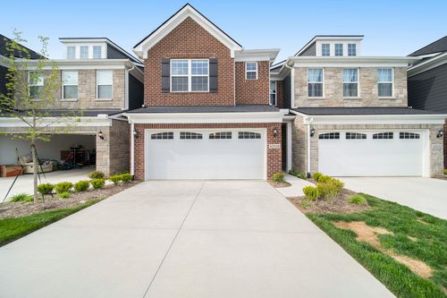 43538 Chancellor Ln, Novi, MI, 48375-3009 | Card Image