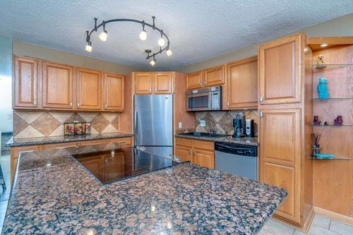 apt-212-30 Hauoli St, Wailuku, HI, 96793-9508 | Card Image