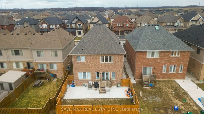 86 Sunset Way, House other with 9 bedrooms, 7 bathrooms and 4 parking in Thorold ON | Image 46
