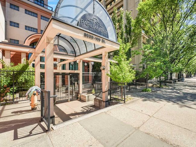 1702 - 9939 109 Nw, Condo with 2 bedrooms, 2 bathrooms and 2 parking in Edmonton AB | Image 40