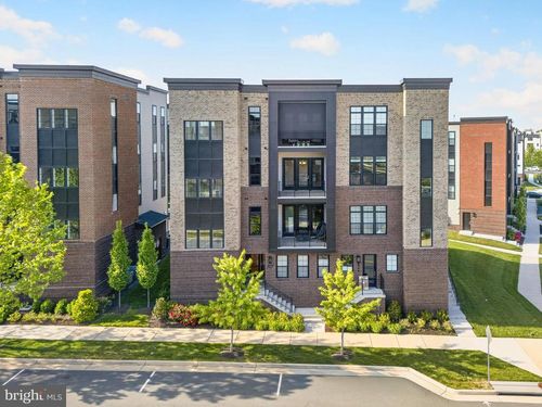 300-43446 Croson Ln, ASHBURN, VA, 20148 | Card Image