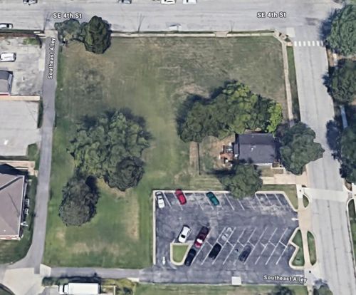 400 Se Green St, Lee's Summit, MO, 64063-2718 | Card Image