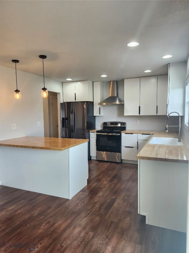 1421 Bluebird Ln, House other with 3 bedrooms, 2 bathrooms and null parking in Bozeman MT | Image 15