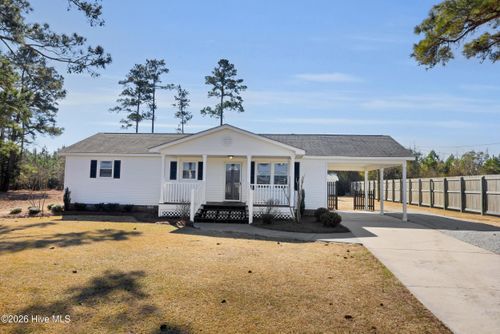 2135 Spring Garden Rd, New Bern, NC, 28562-6903 | Card Image