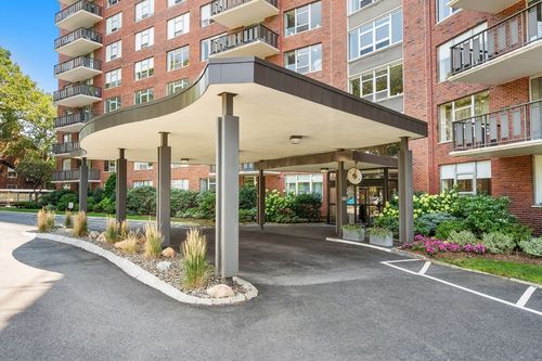 apt-415-280 Boylston St, Chestnut Hill, MA, 02467-1904 | Card Image