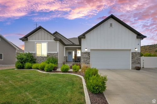 643 Bowman Way, South Weber, UT, 84405-7181 | Card Image