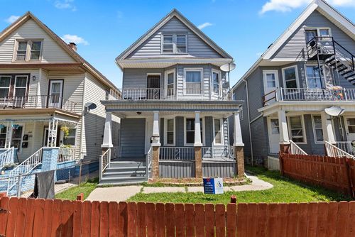 1822 W Rogers Street, Milwaukee, WI, 53204 | Card Image