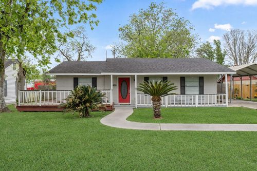 1921 Foote St, Wharton, TX, 77488-2807 | Card Image