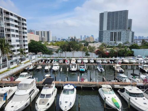 512-1740 Nw North River Dr, Miami, FL, 33125-2359 | Card Image