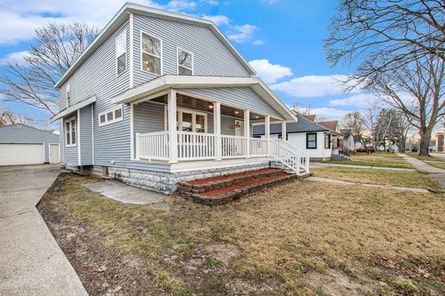 1063 Forest Ave, Muskegon, MI, 49441-2254 | Card Image
