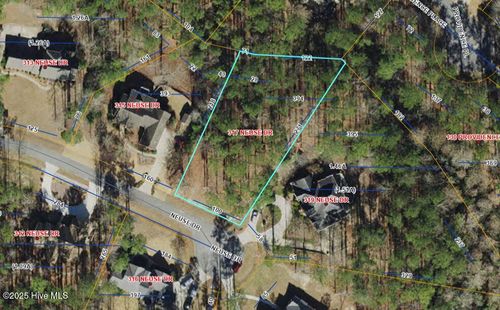 317 Neuse Dr, Chocowinity, NC, 27817-8504 | Card Image