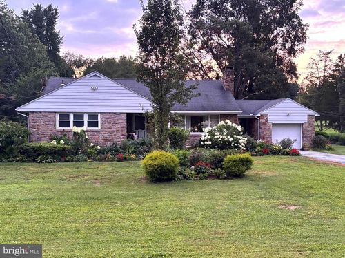 415 S Tulpehocken Rd, READING, PA, 19601-1029 | Card Image