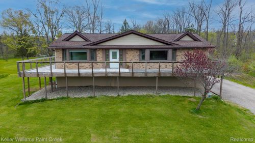 755 E Romeo Rd, Addison Township, MI, 48367-4270 | Card Image