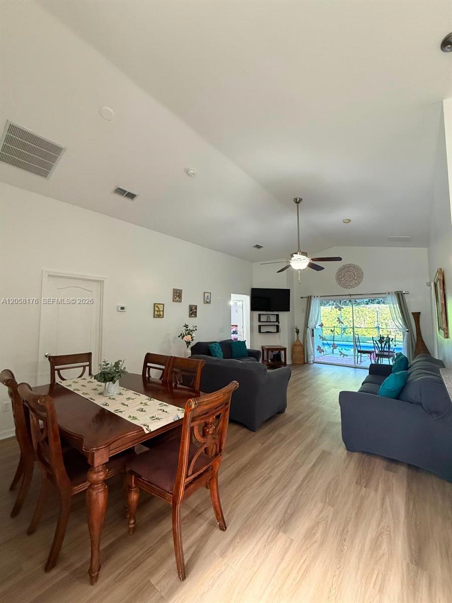 Residential Lease in Davenport 5