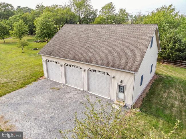 6861 Pleasantview Dr, House other with 4 bedrooms, 4 bathrooms and null parking in THOMASVILLE PA | Image 111