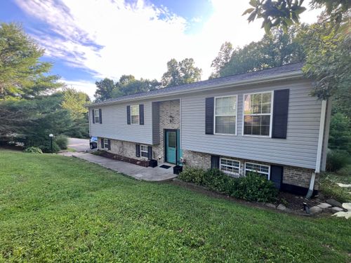 2011 Cedar Ln, Corbin, KY, 40701-8753 | Card Image