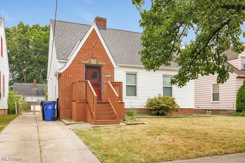 11913 Wayland Ave, Cleveland, OH, 44111-5260 | Card Image