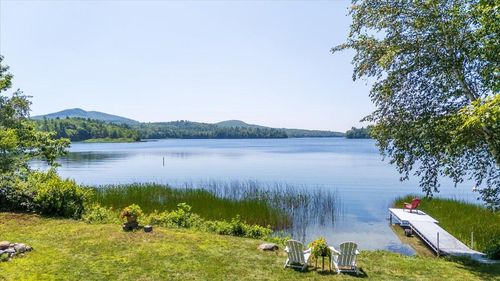 4 Shore Road, Hope, ME, 04847 | Card Image