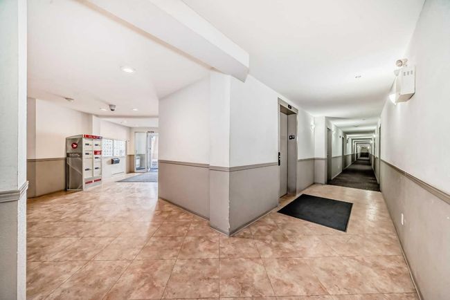 3224 - 10 Prestwick Bay Se, Condo with 2 bedrooms, 1 bathrooms and 1 parking in Calgary AB | Image 33