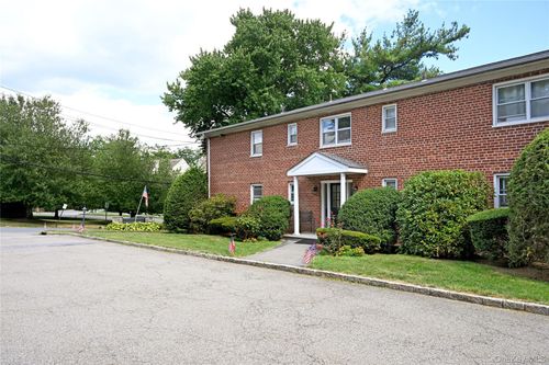 apt-2-360 N State Rd, Briarcliff Manor, NY, 10510-1428 | Card Image