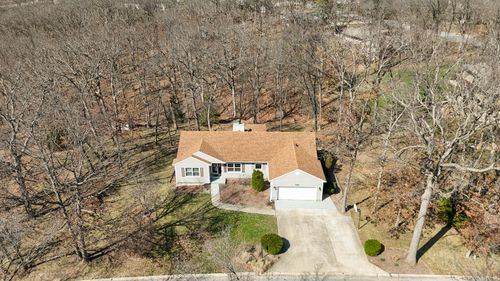 1227 Conestoga Trce, MOBERLY, MO, 65270-2915 | Card Image