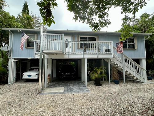 22 Stirrup Key Blvd, Marathon, FL, 33050-2928 | Card Image