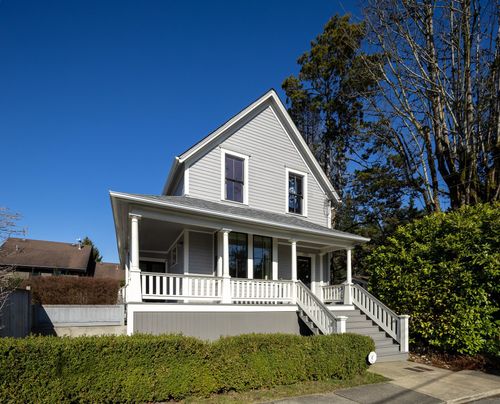109 Oakland St, New Westminster, BC, V3L1P5 | Card Image