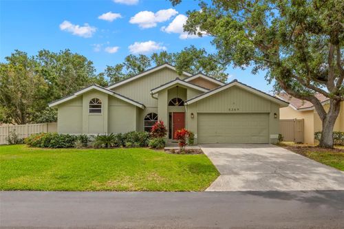 5269 White Sand Cir Ne, ST PETERSBURG, FL, 33703-3157 | Card Image