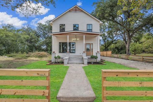 718 Tyler St, Waco, TX, 76704-2250 | Card Image