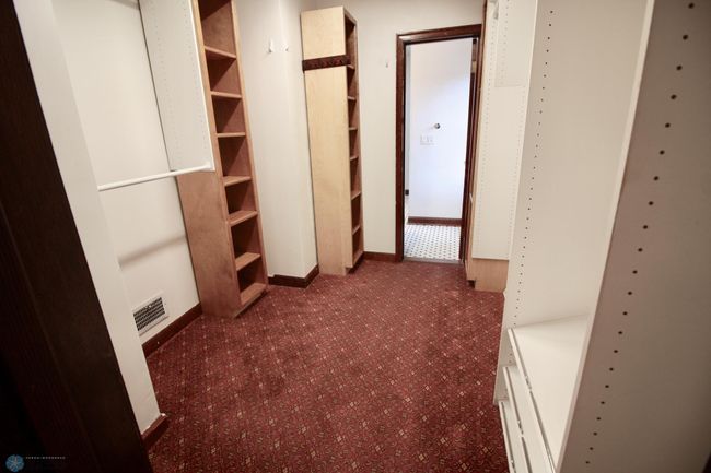 Primary walk-in closet | Image 41