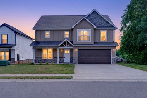 960 Princeton Dr, Clarksville, TN, 37042-5820 | Card Image