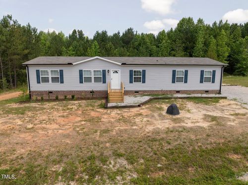 450 Madison Grove Ln, Henderson, NC, 27537-3325 | Card Image