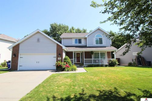 7566 S 32nd St, Lincoln, NE, 68516-4882 | Card Image
