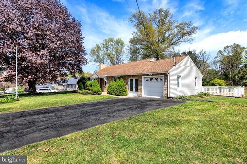 1217 Caln Meetinghouse Rd, COATESVILLE, PA, 19320-2114 | Card Image