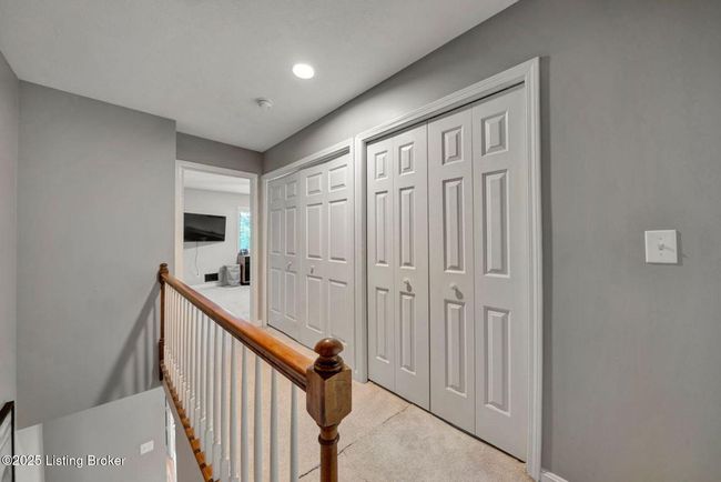 5503 Forest Lake Dr, Condo with 2 bedrooms, 3 bathrooms and null parking in Prospect KY | Image 21